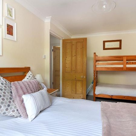 2 Cobb View Appartement Lyme Regis Buitenkant foto
