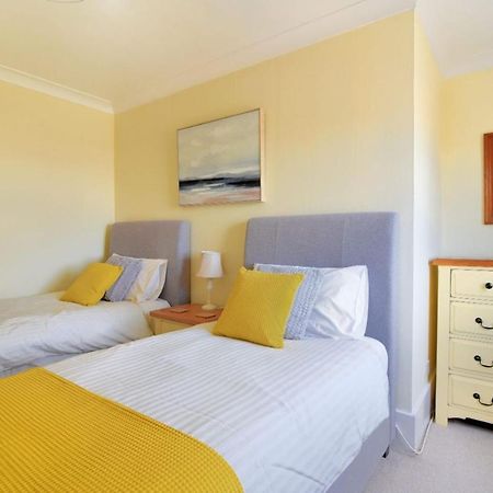 2 Cobb View Appartement Lyme Regis Buitenkant foto